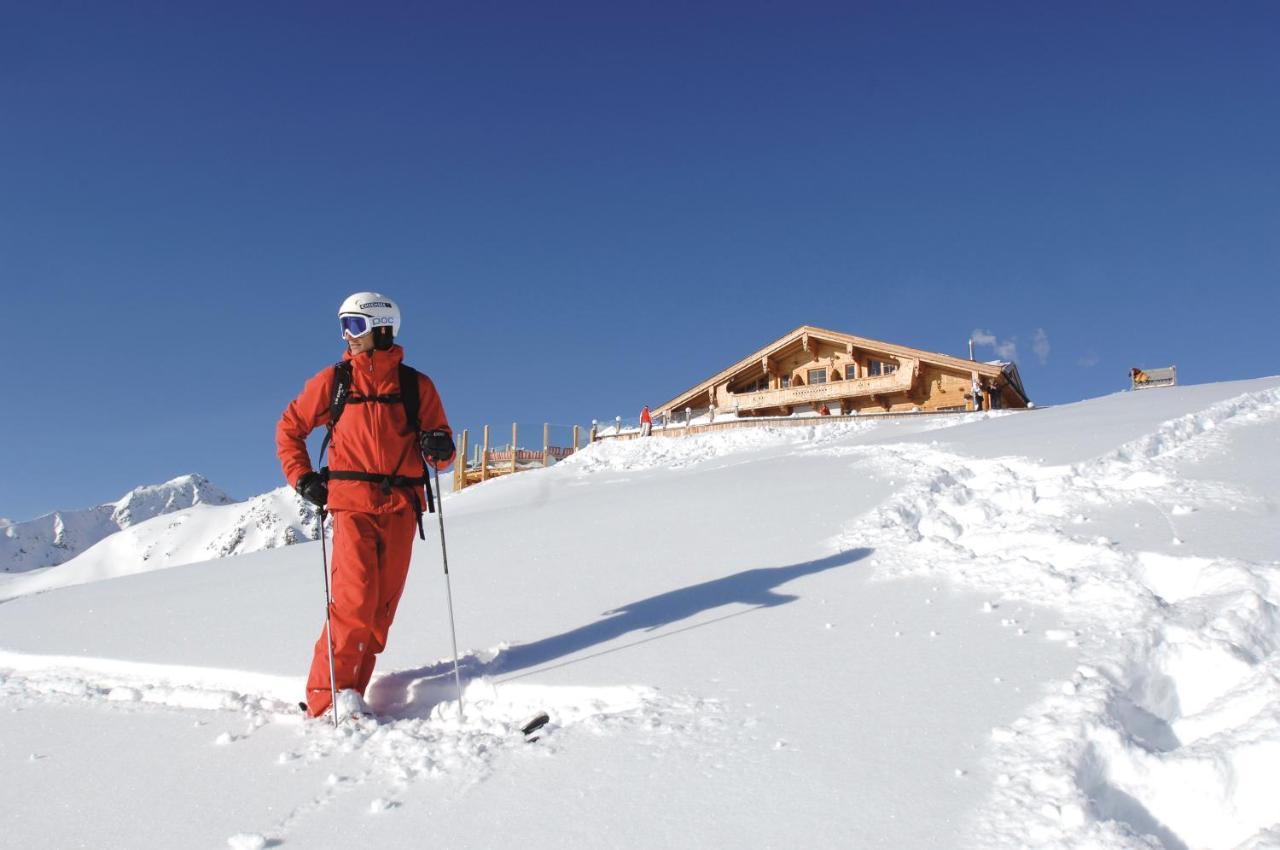 Chalets Aue Hart im Zillertal Luaran gambar