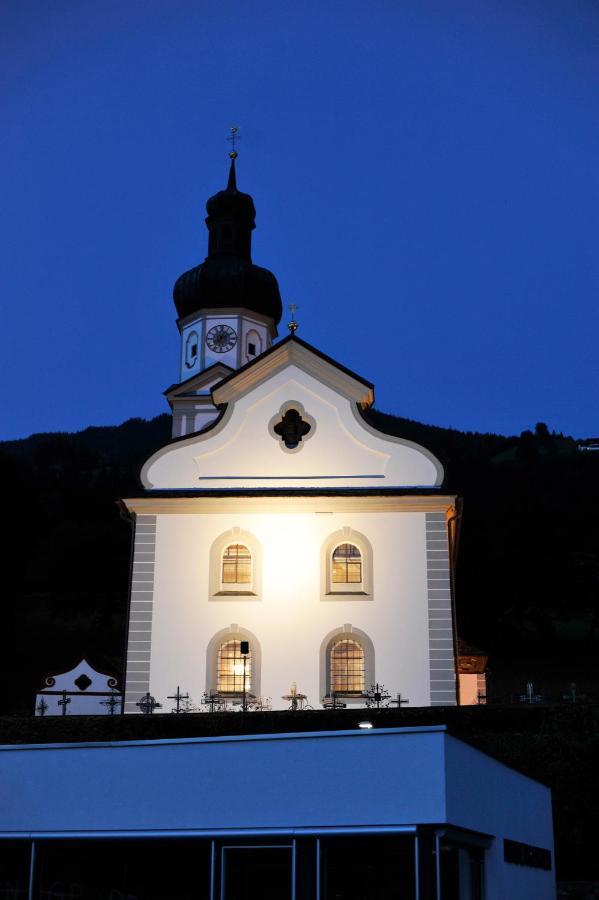 Chalets Aue Hart im Zillertal Luaran gambar